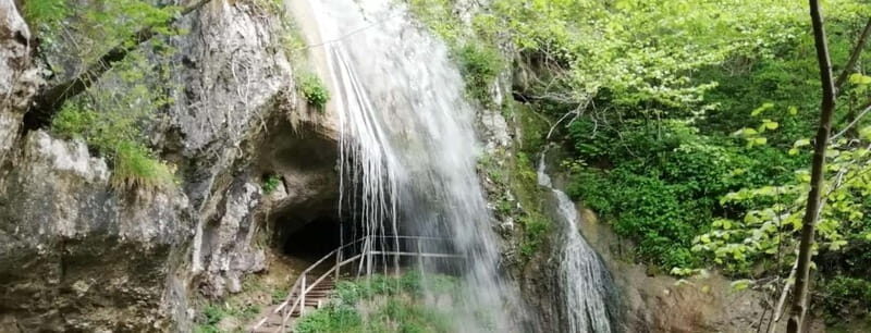 Molina Waterfall Park: tour and optional aperitif - The Waterfalls and Streams: Visual Highlights