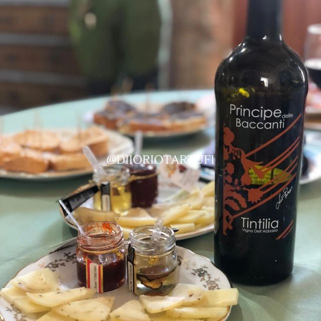 MOLISE TRUFFLE HUNTING WITH FOOD TASTING - Photo Stop