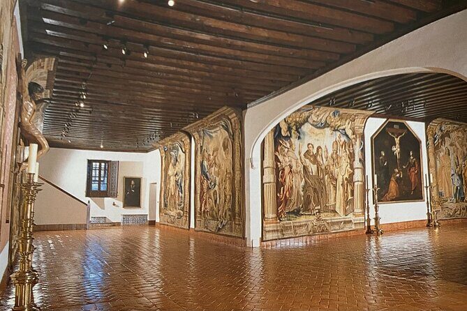 Monastery Royal Barefoot Visit with entrance without waiting for queues - Discovering the Monastery of the Descalzas Reales