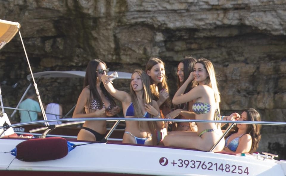 Monopoli: Exclusive Shared Boat Tour - Tour Overview and Pricing
