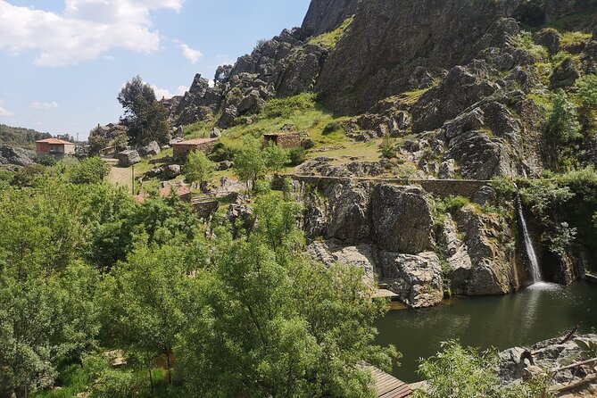 Monsanto and Historical Villages "The DRAGONSTONE" - Exploring Monsanto Village