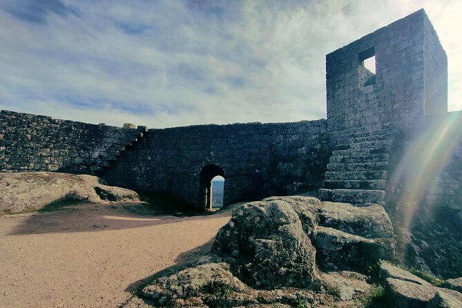 Monsanto and Historical Villages "The DRAGONSTONE" - Historical Insights and Architecture