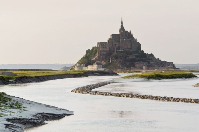 Mont Saint-Michel & Chateaux Country 3-Day Tour From Paris - Highlights of Day 1