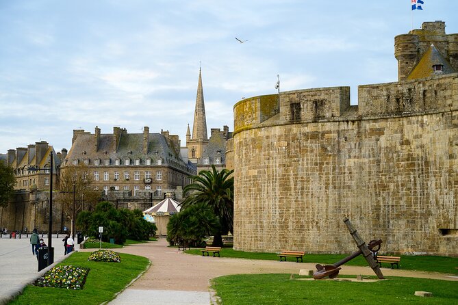 Mont Saint Michel, Saint Malo & Cancale 3 Days Tour From Paris - Mont-Saint-Michel Experience