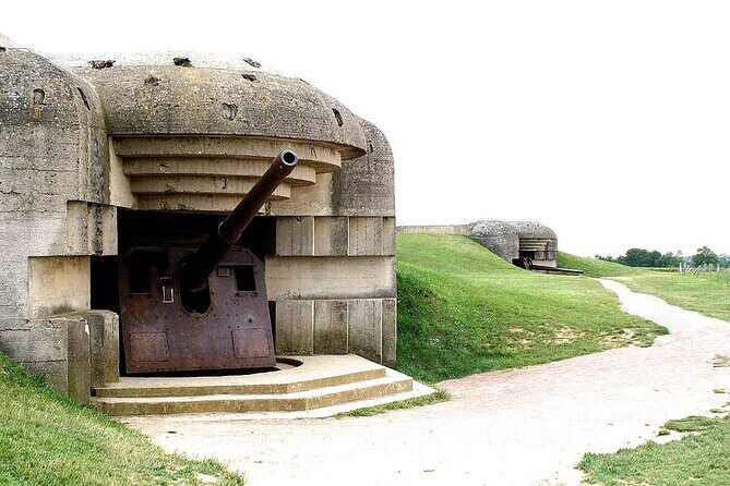 Mont St Michel & Normandy: Private 2-day tour - departure from Paris - Discovering Mont Saint Michel
