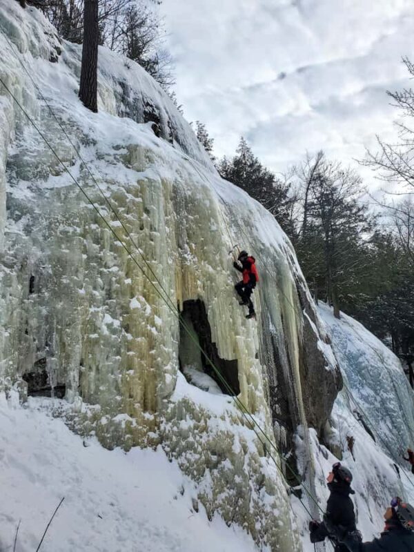 Mont-Tremblant: Ice Climbing Full Day Lesson with Guide - Introduction