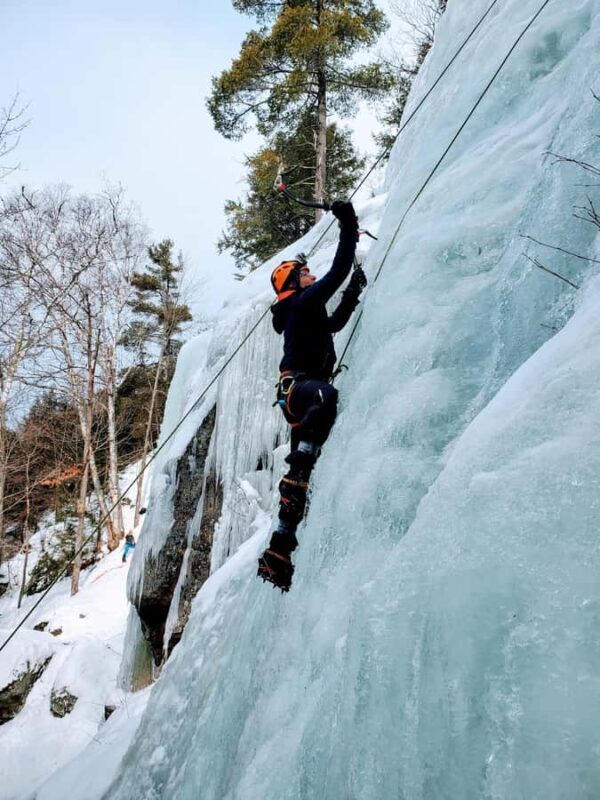 Mont-Tremblant: Ice Climbing Full Day Lesson with Guide - The Logistics and Practicalities