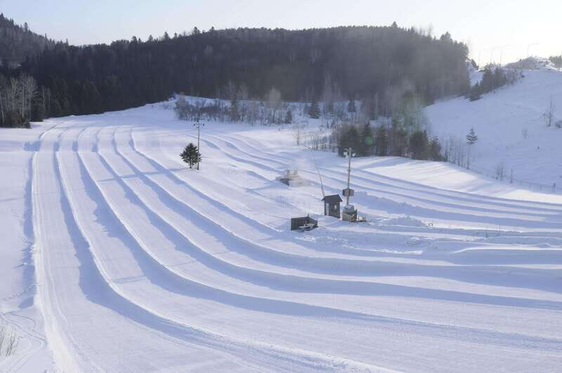 Mont-Tremblant: Snow Tubing with a Mechanical Lift - Key Points