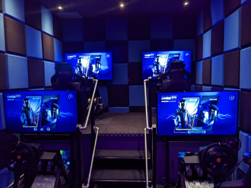 Mont Tremblant: Virtual Reality Car Racing : 30 Mins - Race Against Friends