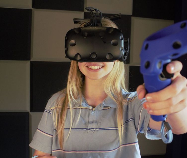 Mont Tremblant: Virtual Reality Gaming Session : 30 Mins - Key Points