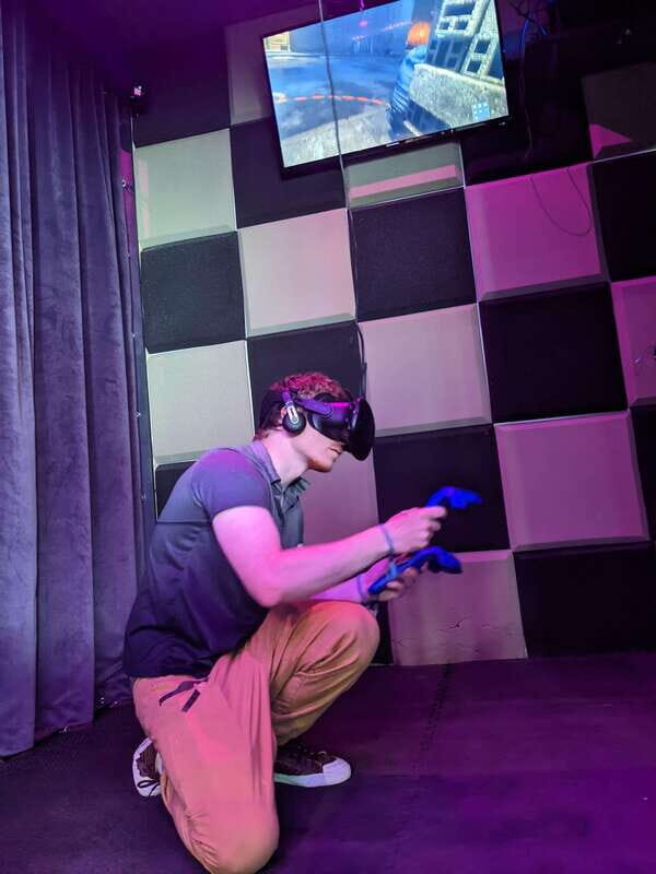 Mont-Tremblant: VR Arcade - Game Station - Who Will Love This Experience?