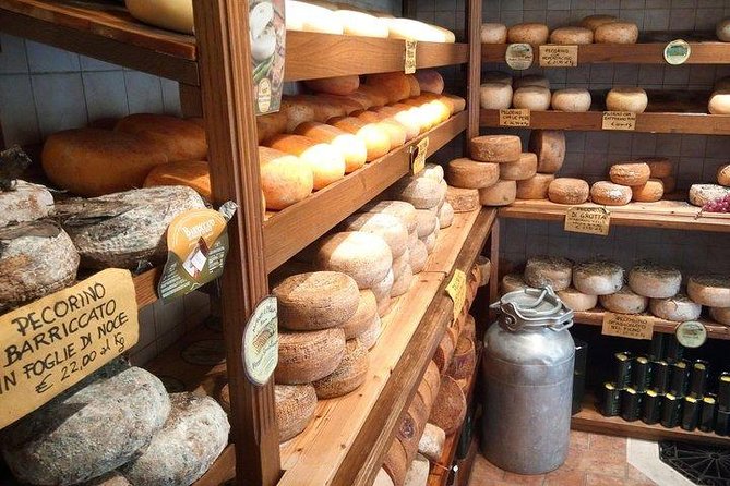 Montalcino and Pienza Tuscany Wine&Cheese Fullday From Florence - Confirmation and Accessibility
