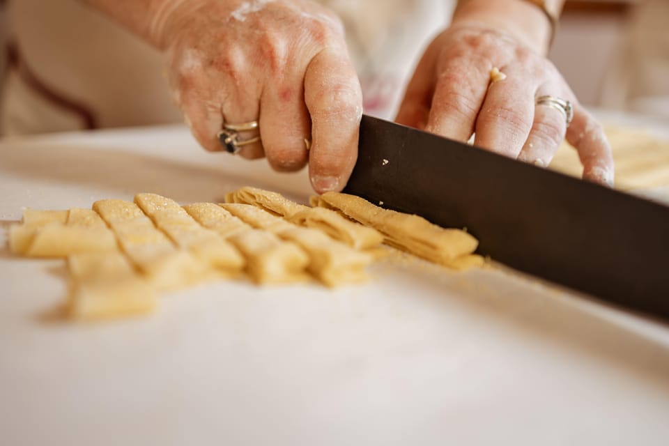 MONTALCINO : Pasta Class with Brunello Tasting and Lunch - Considerations