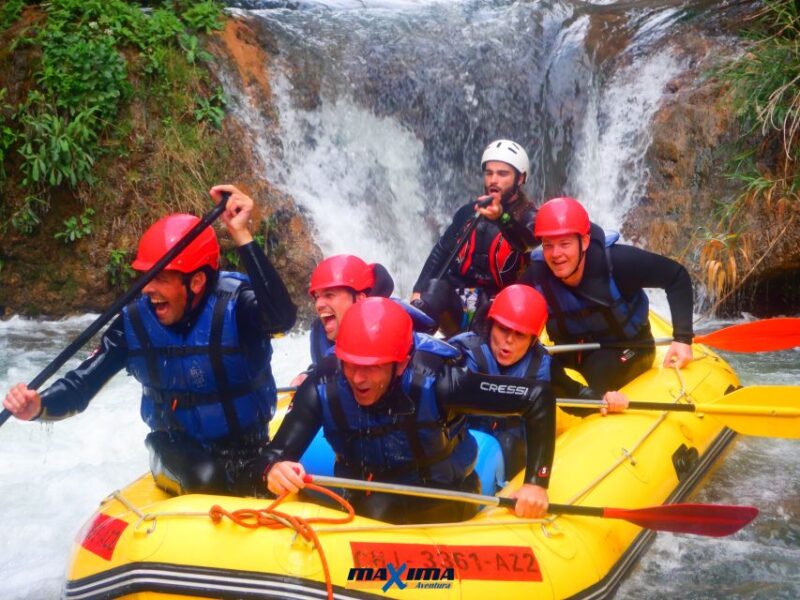 Montanejos: Guided Whitewater Rafting Adventure - Experience Highlights