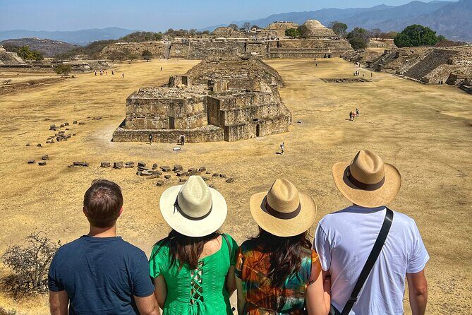Monte Alban, Alebrijes, Mezcal, Teotitlan and Tule Tree Tour - The Majesty of the Tule Tree