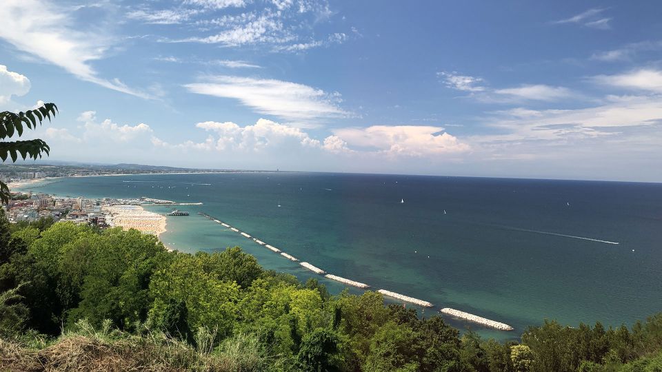 Monte San Bartolo: E-Bike Rental With Picnic Basket - Key Points