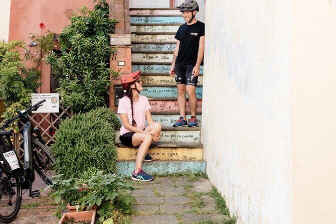 Montecarlo E-Bike One Day Tour with Lunch and Tasting - FAQ