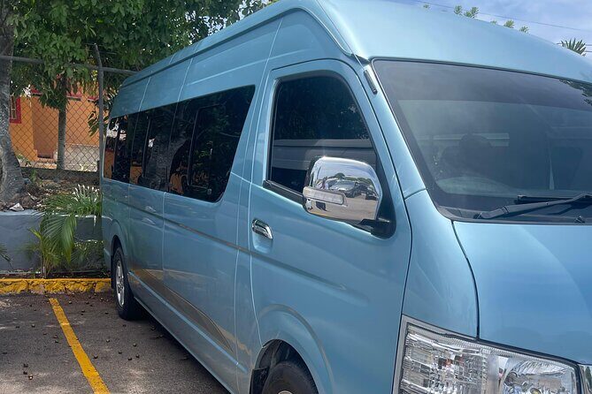 Montego Bay Airport and Riu Palace Jamaica Private Shuttle - What to Expect from the Montego Bay Airport and Riu Palace Jamaica Private Shuttle