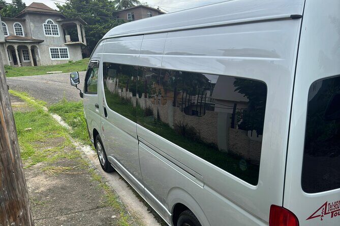 Montego Bay Airport and Riu Palace Tropical Bay Private Shuttle - FAQs