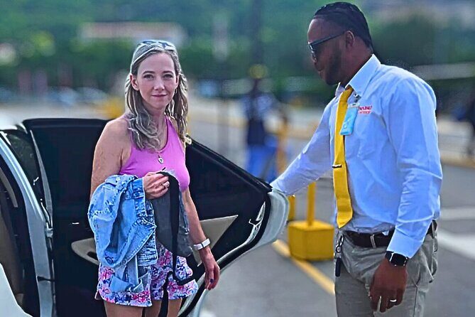 Montego Bay Airport (MBJ) Transfer One-Way or Round-Trip to Hotel - What to Expect from the Transfer Service