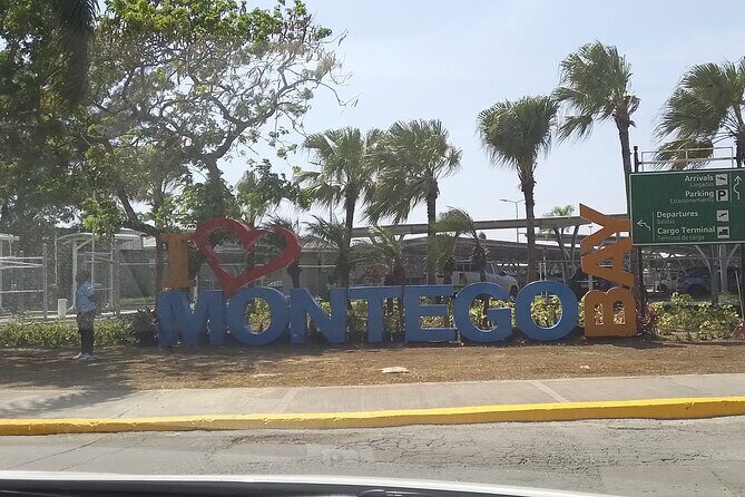 Montego Bay Airport Private Transfer To All Negril Hotels - What to Expect at the Airport