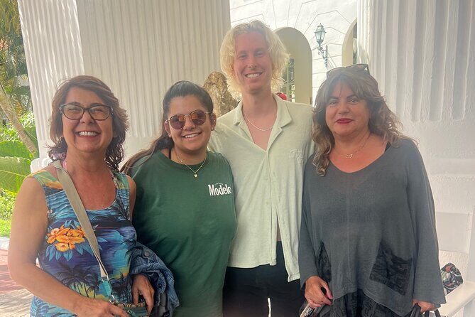 Montego Bay Airport Private Transfer to Grand Palladium Resorts - Key Points