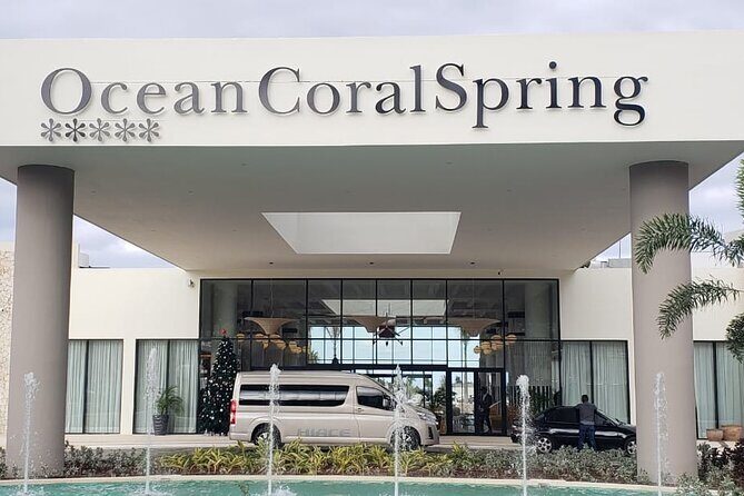 Montego Bay Airport to Ocean Coral Spring Private Transfers - Key Points  
