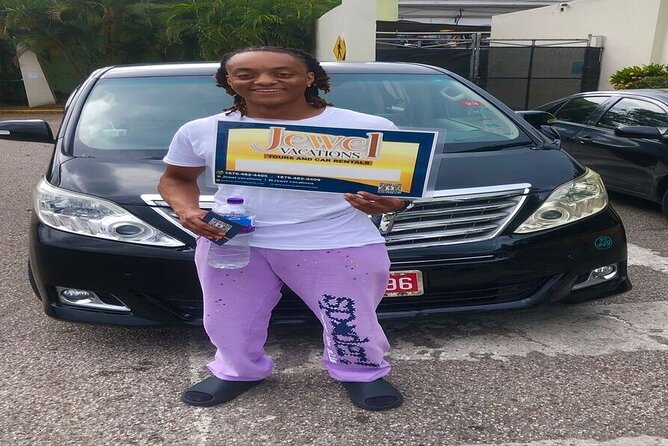 Montego Bay Airport Transfer to Accommodations in Runaway Bay - Key Points