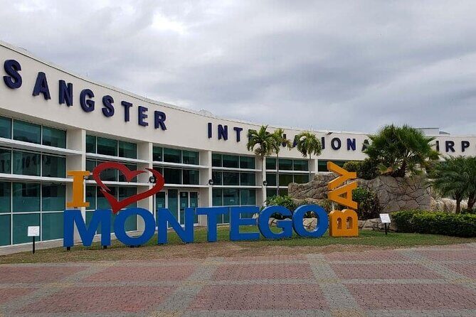 Montego Bay Airport Transfer to Hotels in Montego Bay or Falmouth - Key Points