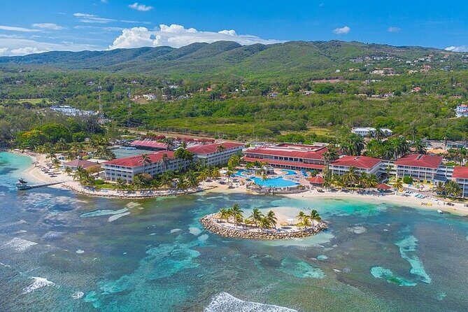 Montego Bay Airport Transfer to Hotels in Montego Bay or Falmouth - What to Expect from Your Montego Bay Airport Transfer