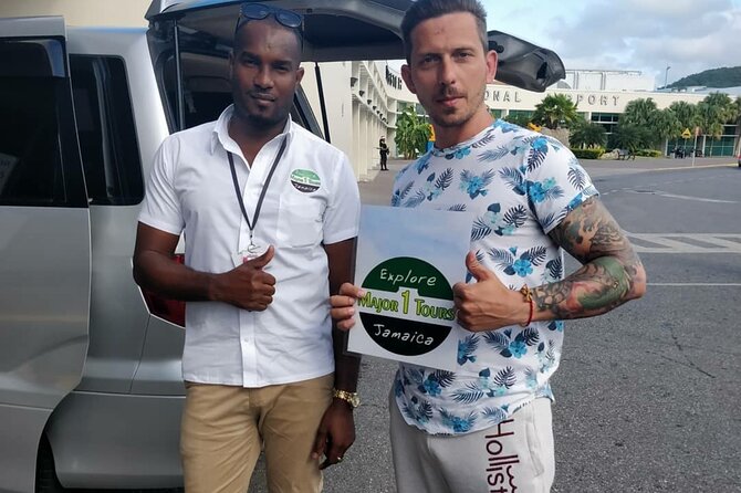 Montego Bay Airport Transfer to Ocean Eden Bay and Coral Spring - Pickup Information