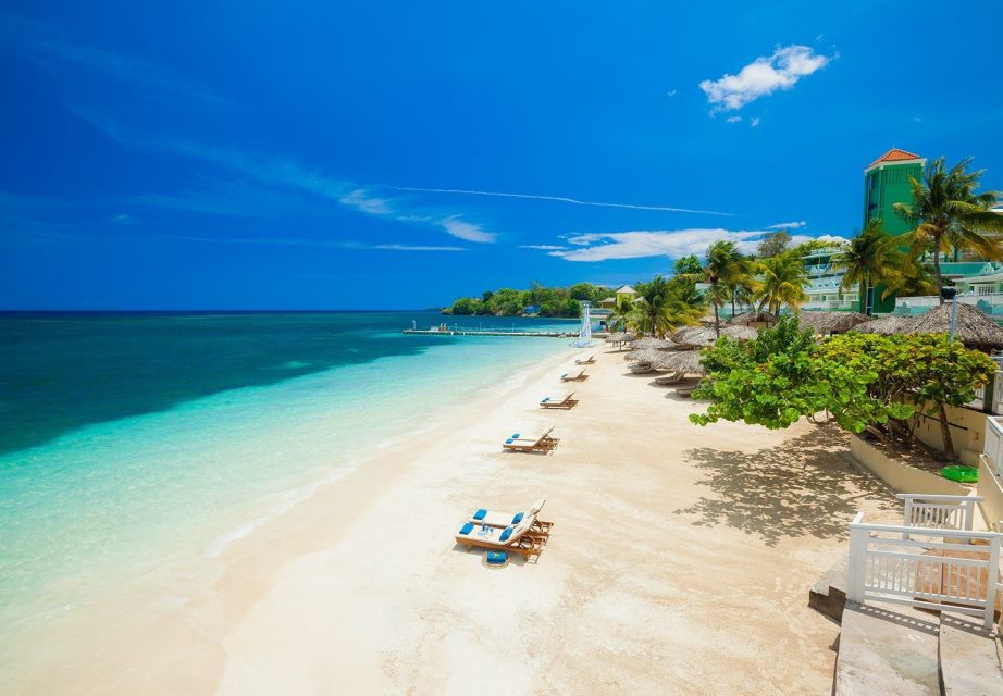 Montego Bay: Airport Transfer to Runaway Bay & Ocho Rios - Key Points