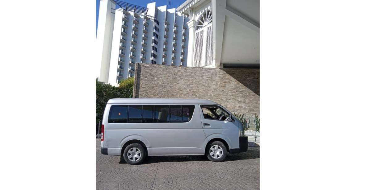Montego Bay Airport Transportation to Any Negril Hotels - Pickup and Drop-off Process