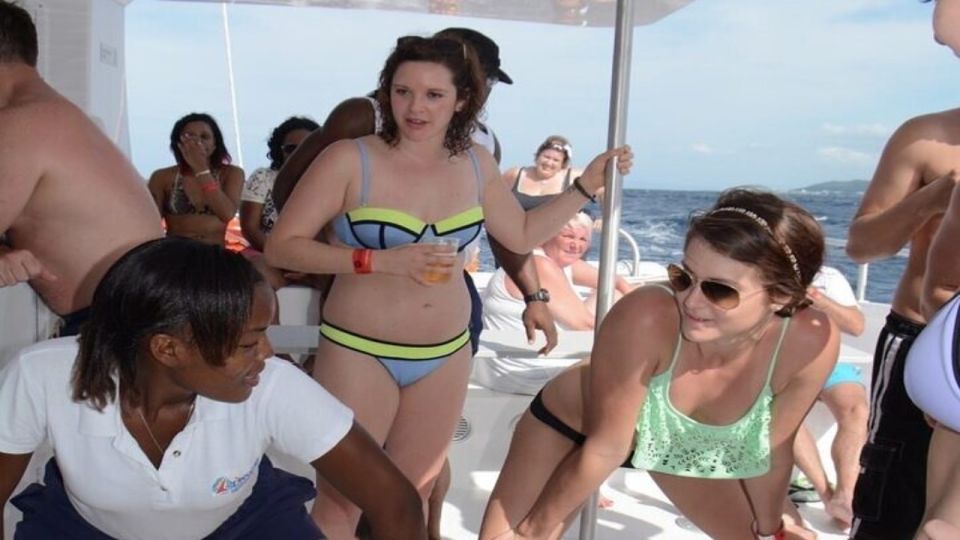 Montego Bay: Bamboo Rafting, Party Catamaran, and Snorkeling - Air-Conditioned Vehicle Transportation