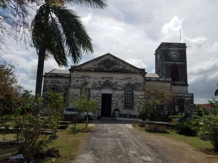 Montego Bay: City Highlights and Souvenir Shopping Tour - Discover Local Market Finds