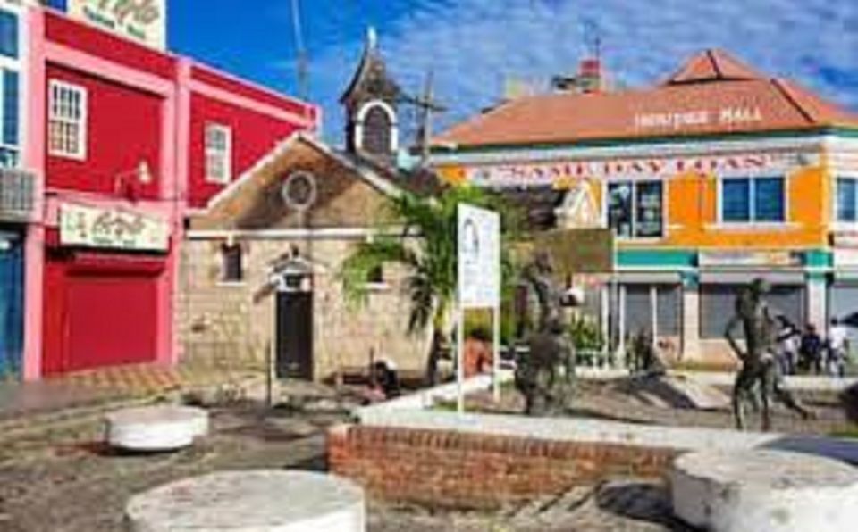 Montego Bay: Customizable Private Montego Bay City Tour - Whitter Village Shopping