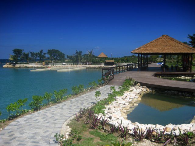 Montego Bay: Dolphin Cove Tickets - Exclusions and Additional Costs