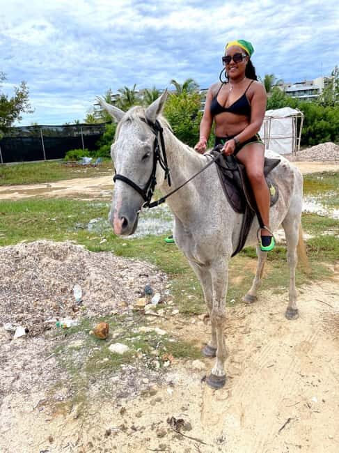 Montego Bay: Dunn's River Falls & Horseback Riding Adventure - An In-Depth Look at the Tour
