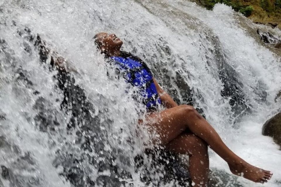 Montego Bay: Guided Tour of Dunns River Falls and Park - Considerations for Mobility and Pregnancy