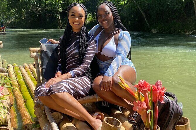 Montego Bay Highlights Tour with Shopping and Bamboo Rafting - Starting with Nature: Bamboo Rafting on the Great River