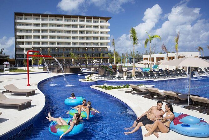 Montego Bay Hotels Private Airport Transfer - A Closer Look at the Transfer Experience