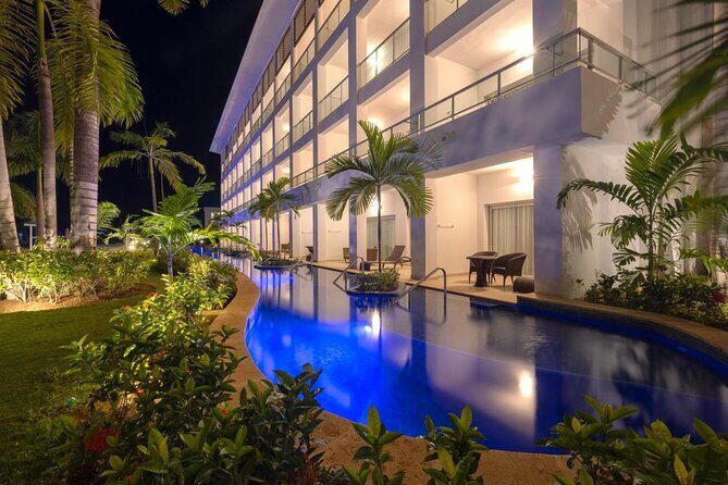 Montego Bay Jamaica Airport or Port Transfers to Falmouth Hotels - Key Points