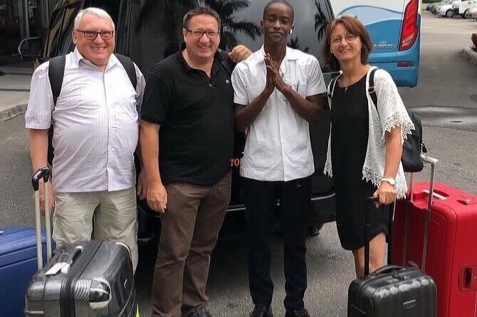 Montego Bay Jamaica Airport Transfer to Montego Bay and Falmouth - The Ride: Culture, Comfort, and Conversation