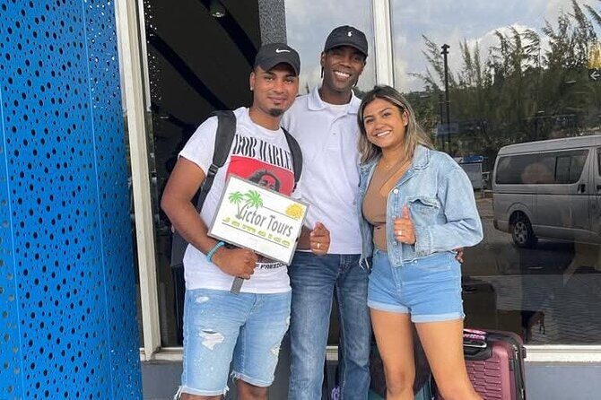 Montego Bay Jamaica MBJ Airport Transfer to Hotels in Montego Bay - Analyzing the Experience: A Deep Dive into the Transfer Service