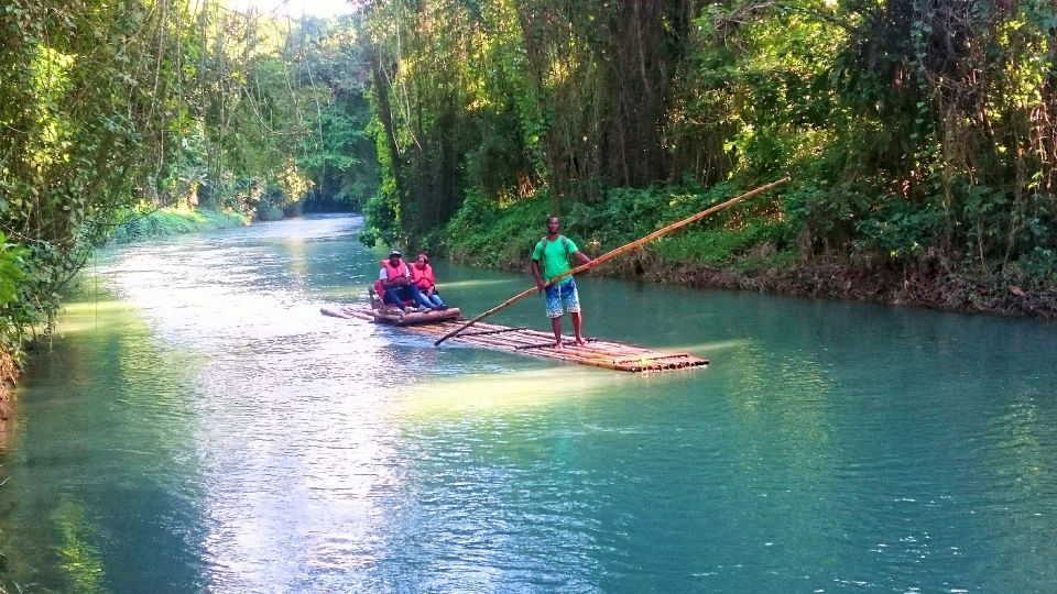 Montego Bay: Private Bamboo Raft Cruise on the Great River - Raft Shops and Jerk Chicken