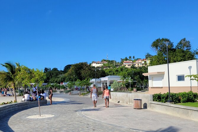 Montego Bay Private Tour: Harmony Beach & Doctors Cave Beach - Harmony Beach Experience