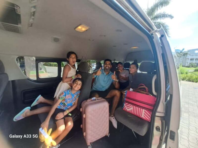 Montego Bay: Ricks Café & Negril Private Roundtrip Transport - Practical Tips