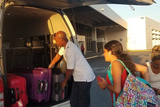 Montego Bay Round Trip Airport Transfers - A Closer Look at the Experience