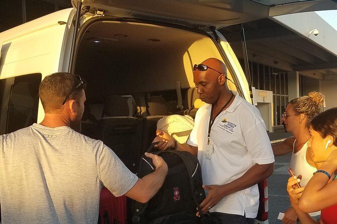 Montego Bay Round Trip Airport Transfers - FAQ