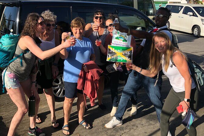 Montego Bay Roundtrip Luxury Transfer with Lounge Access - What You Can Expect from This Service